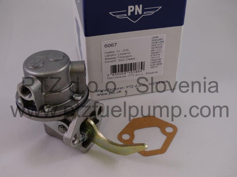 Massey Ferguson Fuel pump - PN 6067 