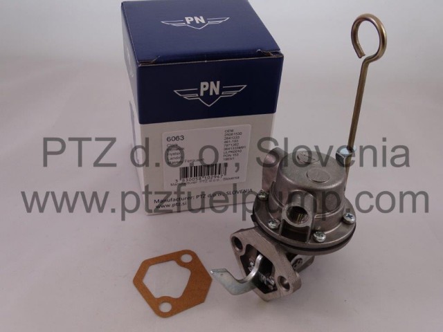 Massey Ferguson Fuel pump - PN 6063 